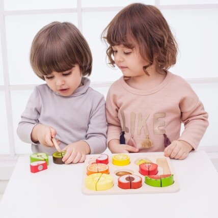 CLASSIC WORLD Vaisių pjaustymo rinkinys su lipukais MONTESSORI 20 el. 4