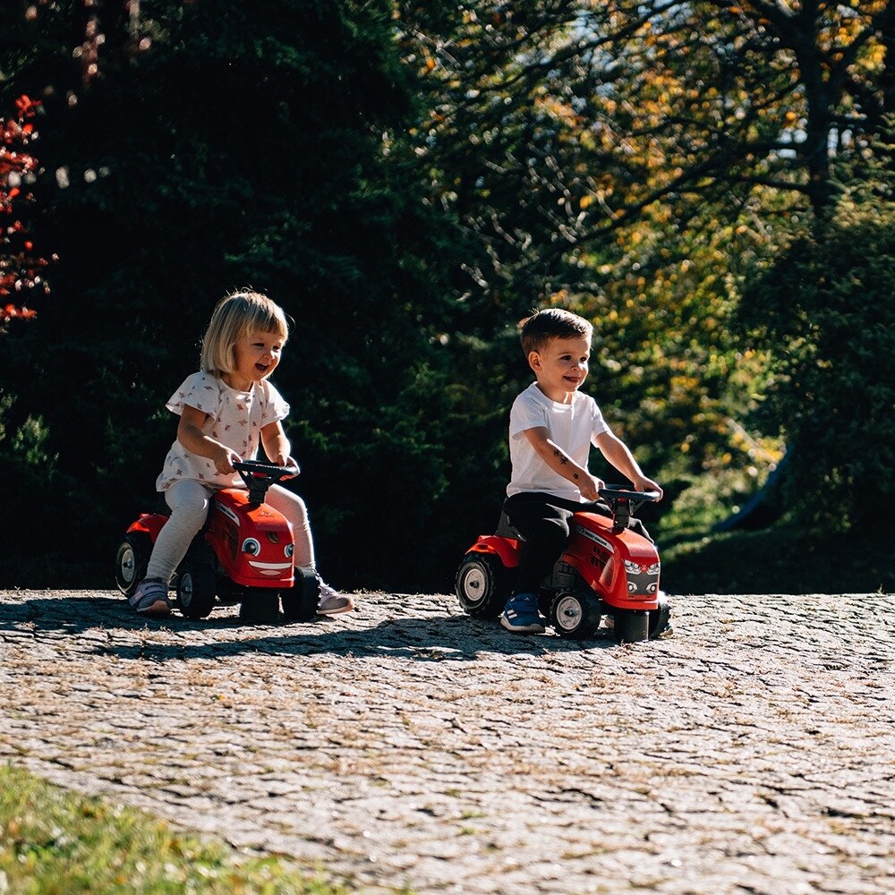 FALK Baby Massey Ferguson raudonas traktoriukas su priekabėle + priedai nuo 1 iki 3 metų 1 FALK Baby Massey Ferguson raudonas traktoriukas su priekabėle + priedai nuo 1 iki 3 metų 1