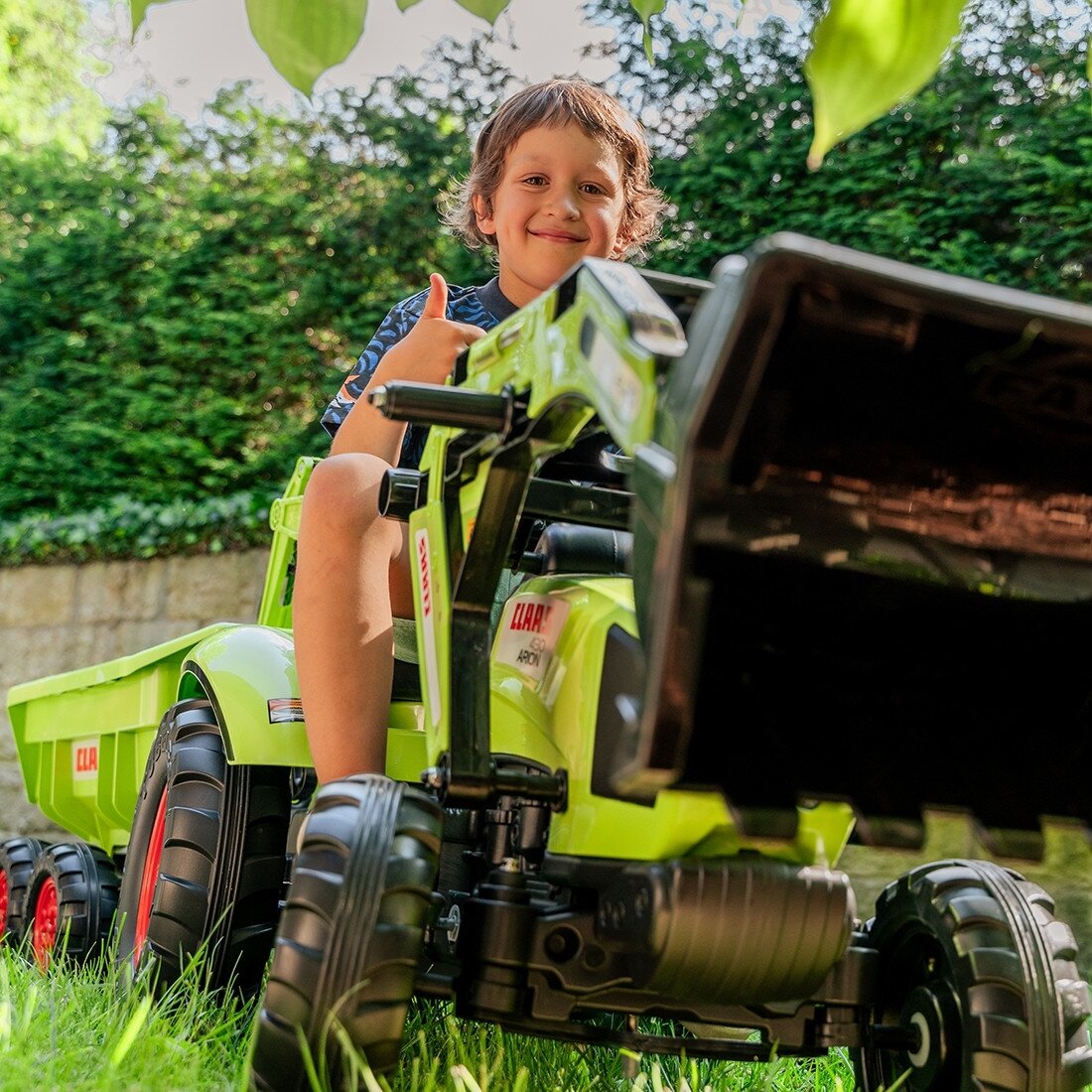 FALK pedalinis traktorius Claas Axos 330 su ekskavatorium ir priekaba 3–7 m. 9 FALK pedalinis traktorius Claas Axos 330 su ekskavatorium ir priekaba 3–7 m. 9