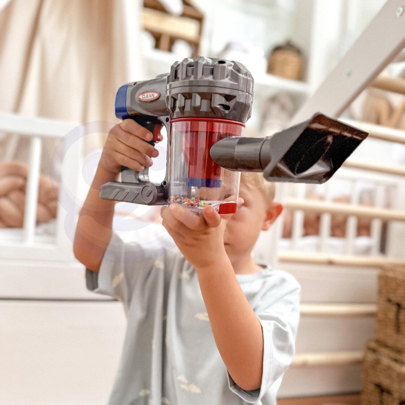 WOOPIE Interaktyvus vertikalus dulkių siurblys 3in1 vaikams su siurbimo funkcija 9 WOOPIE Interaktyvus vertikalus dulkių siurblys 3in1 vaikams su siurbimo funkcija 9