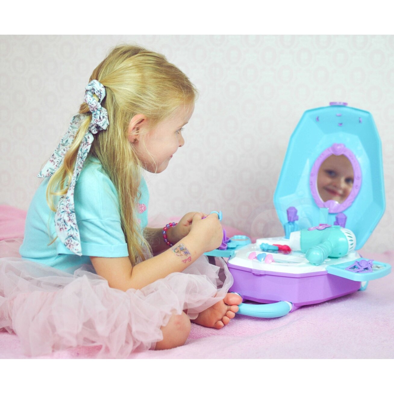 WOOPIE Tualetinis staliukas mergaitei 2in1 Grožio salonas lagamine 5 WOOPIE Tualetinis staliukas mergaitei 2in1 Grožio salonas lagamine 5