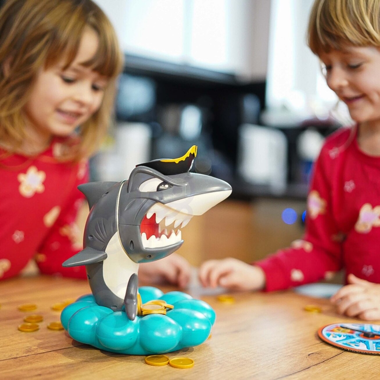 WOOPIE Vikrumo žaidimas Įsiutęs ryklys 8 WOOPIE Vikrumo žaidimas Įsiutęs ryklys 8