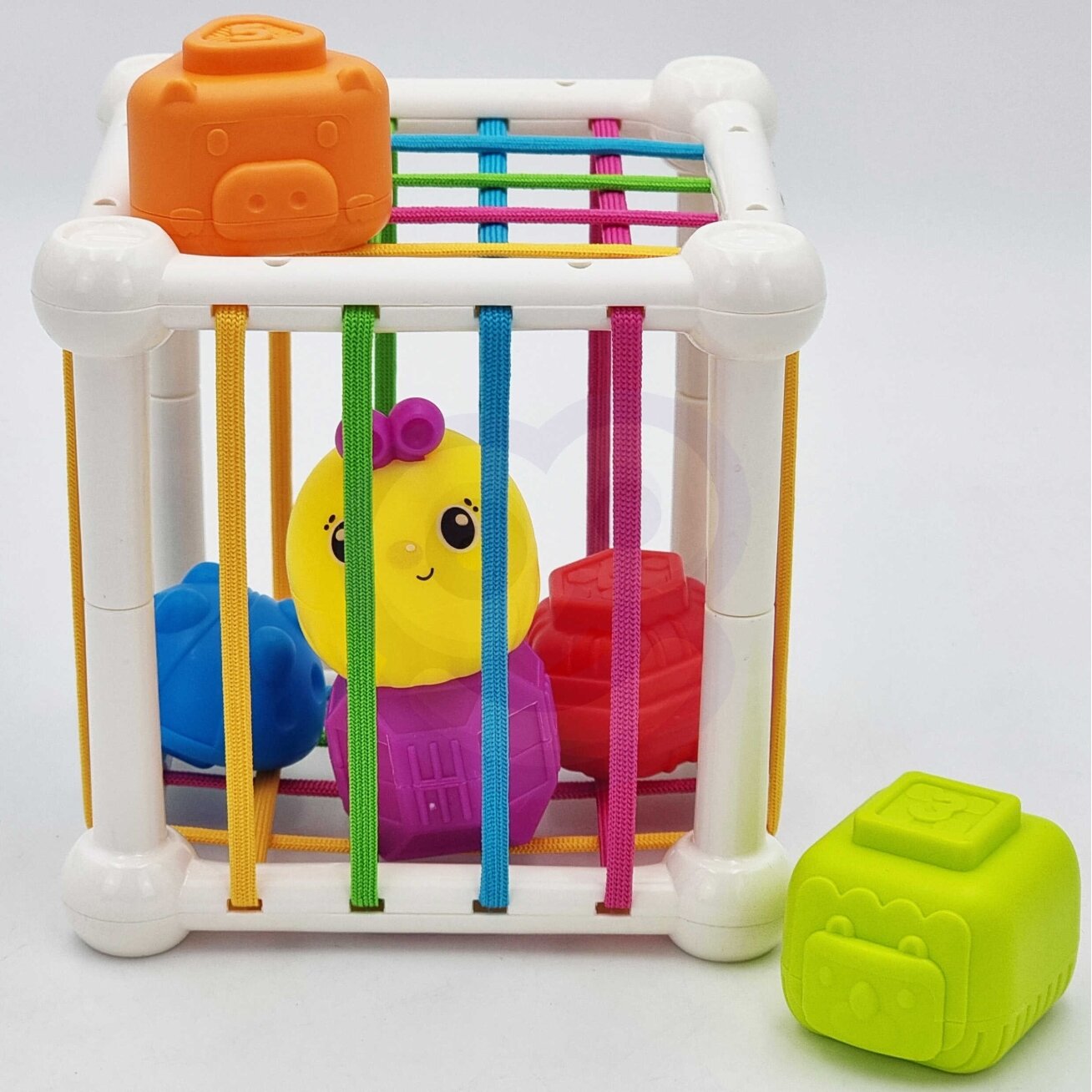 WOOPIE BABY Elastingas sensorinis kubas – rūšiuoklis vaikams Gyvūnėliai + barškutis 7 el. 3 WOOPIE BABY Elastingas sensorinis kubas – rūšiuoklis vaikams Gyvūnėliai + barškutis 7 el. 3