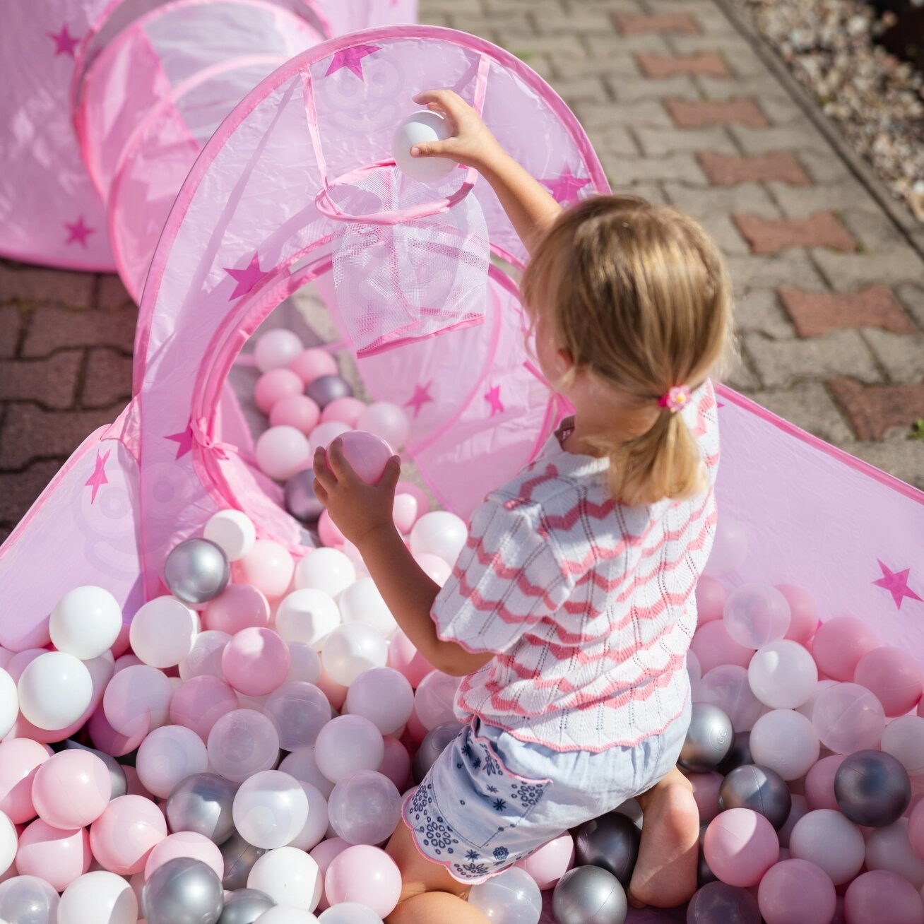 WOOPIE 3in1 palapinė Princesės rūmai XXL Namelis Tunelis Sausas baseinas 2 WOOPIE 3in1 palapinė Princesės rūmai XXL Namelis Tunelis Sausas baseinas 2