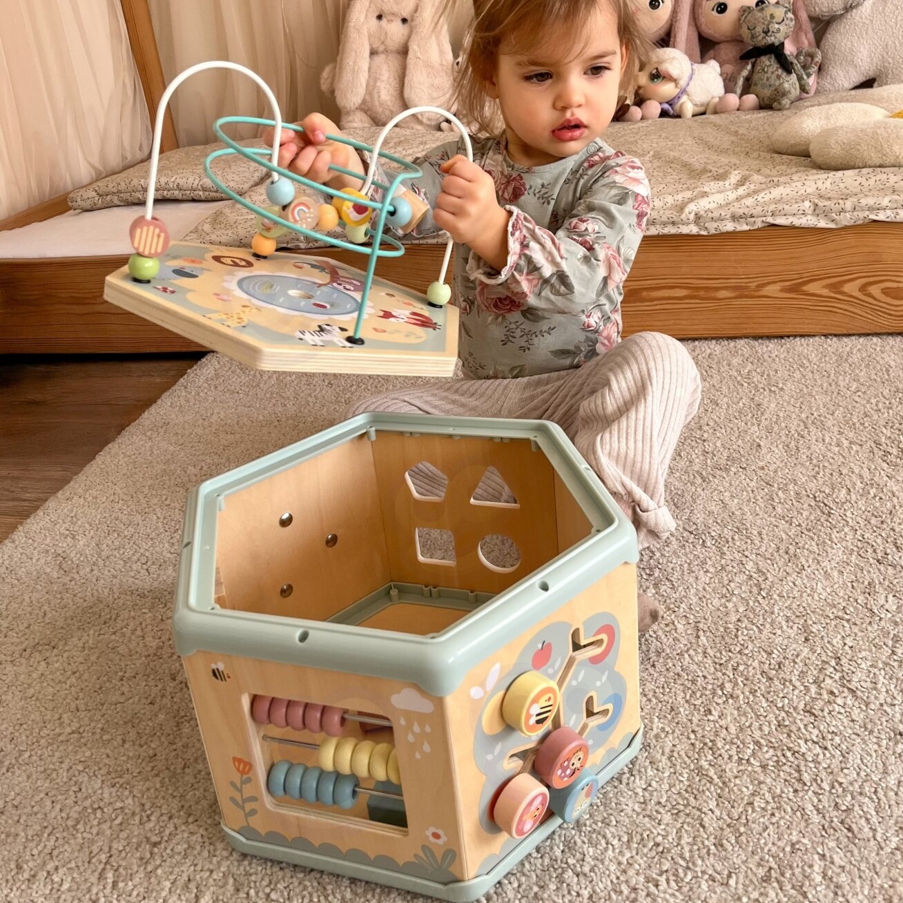 TOOKY TOY Interaktyvus medinis šešiakampis Montessori atidaromas dėžutės tipo žaislas 4