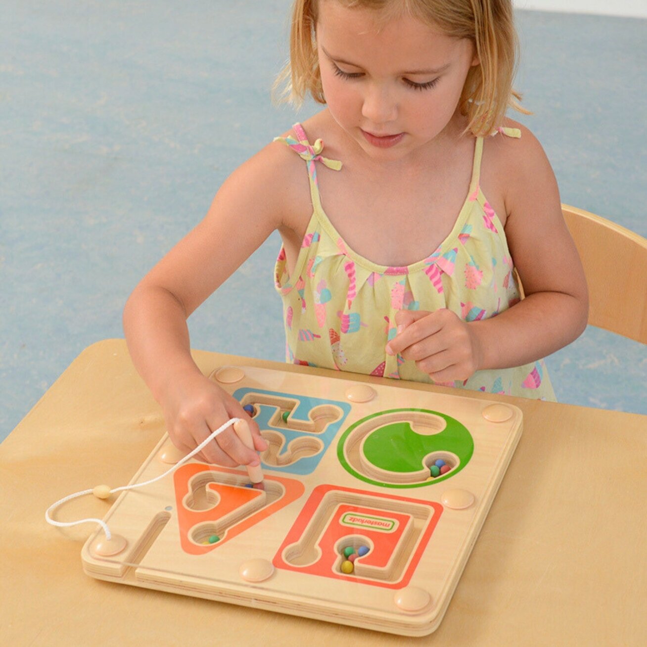 MASTERKIDZ Medinis magnetinis Montessori labirintas rašymui ir motorikai 1 MASTERKIDZ Medinis magnetinis Montessori labirintas rašymui ir motorikai 1