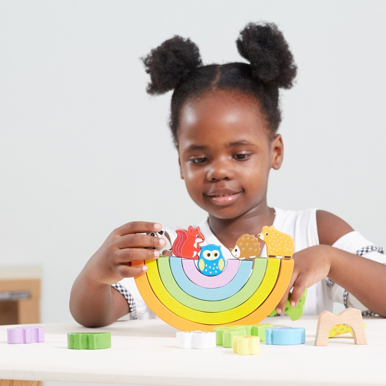 VIGA medinė vaivorykštė – dėlionė, kūrybinės Montessori kaladėlės 3 VIGA medinė vaivorykštė – dėlionė, kūrybinės Montessori kaladėlės 3