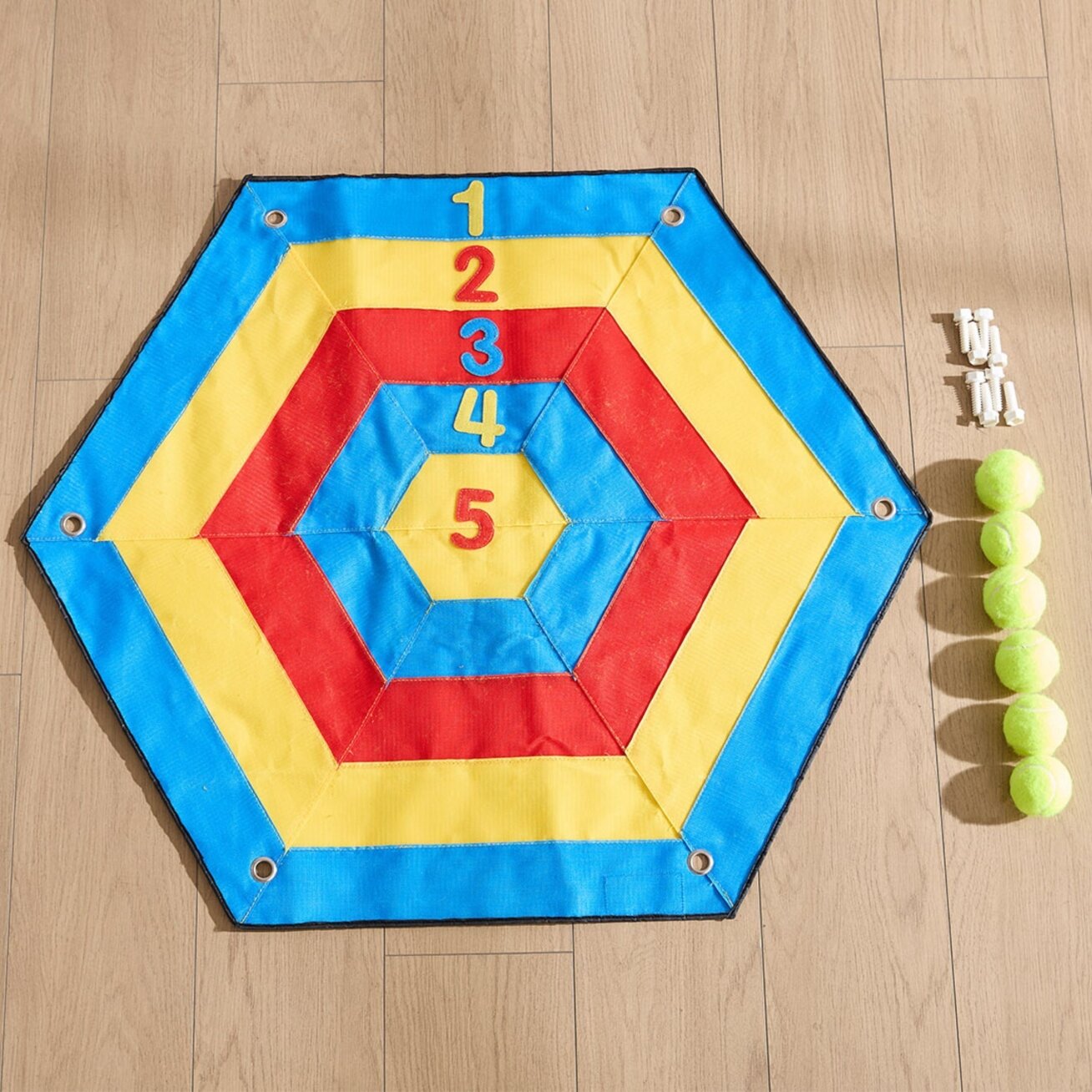 MASTERKIDZ Šešiakampis taikinys su lipukais – metimas į taikinį STEM lentelei 2 MASTERKIDZ Šešiakampis taikinys su lipukais – metimas į taikinį STEM lentelei 2