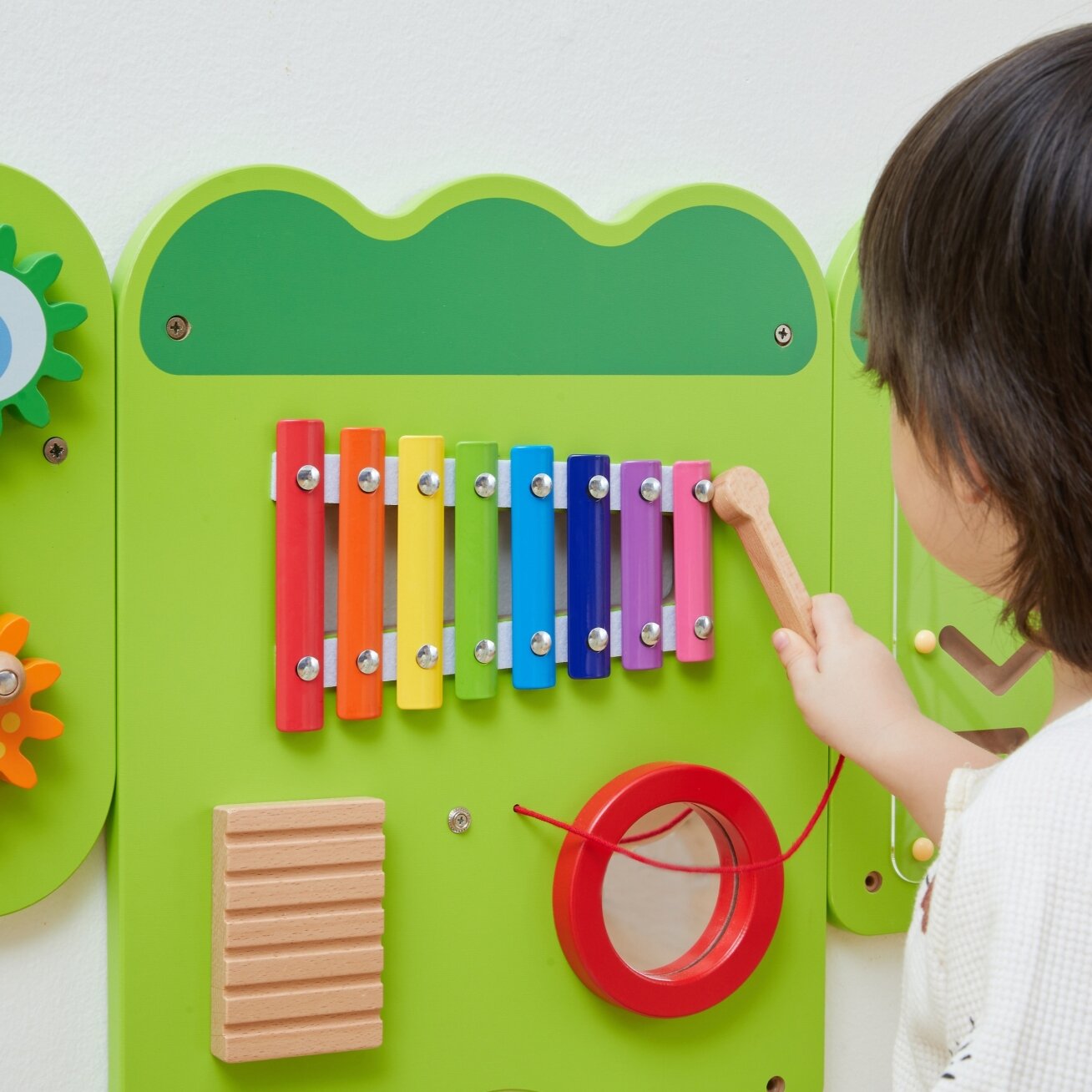 VIGA sensorinė manipuliacinė lenta Krokodilas FSC sertifikatas Montessori 3 VIGA sensorinė manipuliacinė lenta Krokodilas FSC sertifikatas Montessori 3