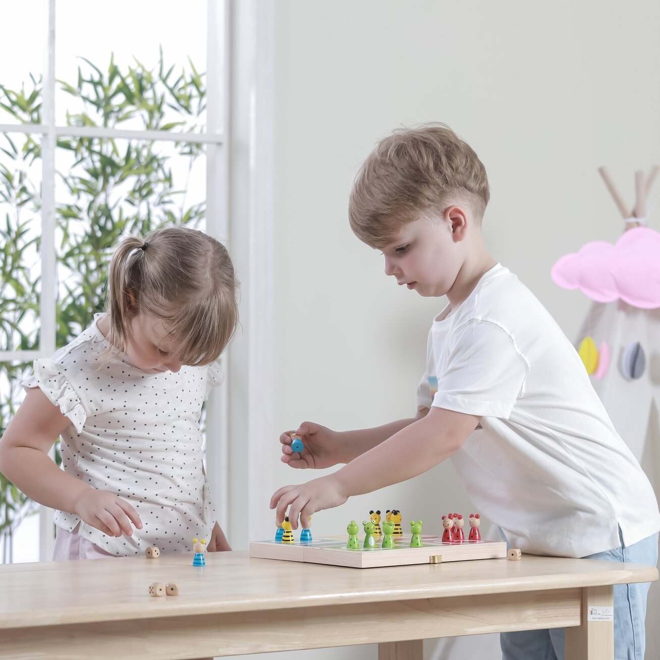 VIGA medinis stalo žaidimas Ludo (Kinų šaškės) 6