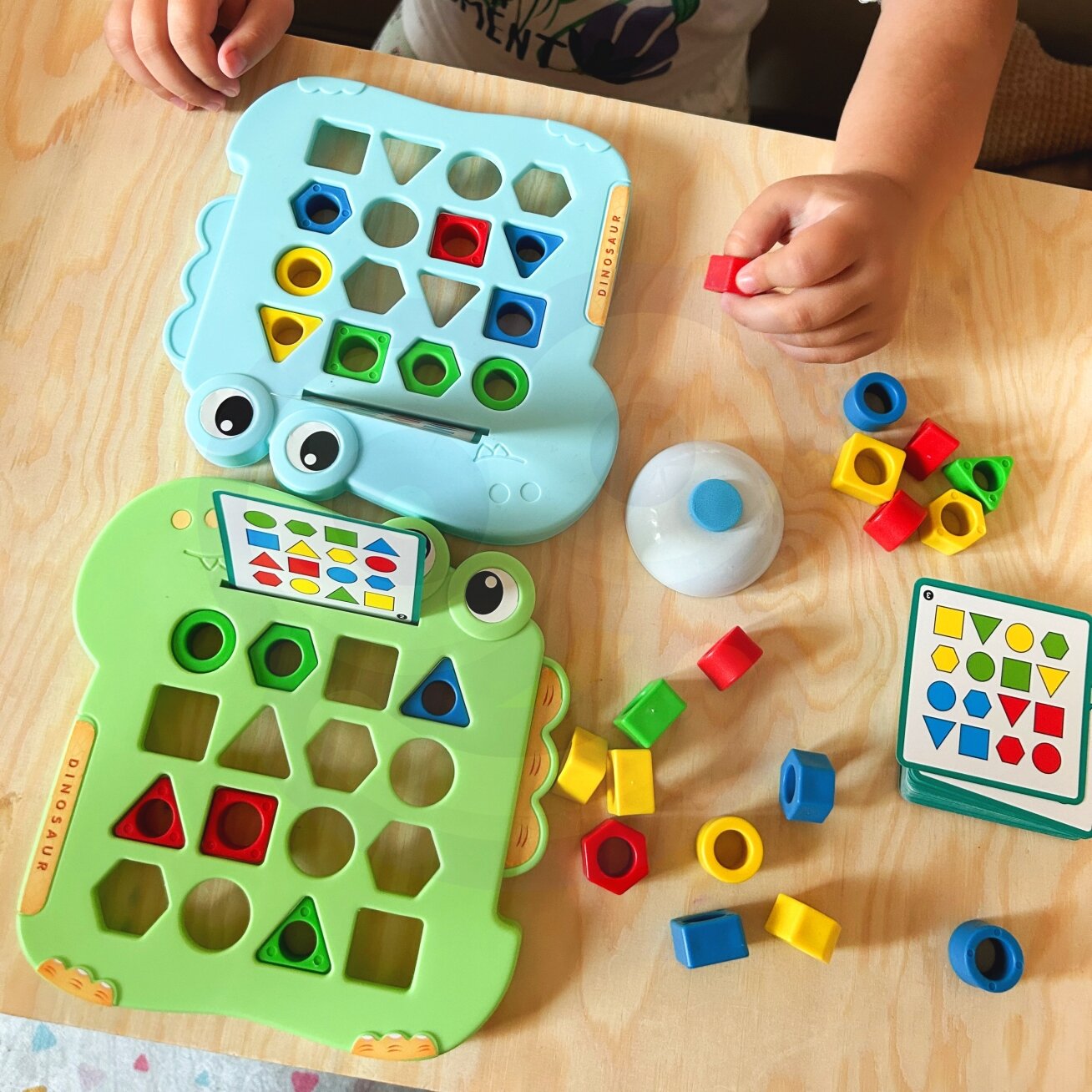 WOOPIE Montessori dėlionė Dinozauras Vikrumo žaidimas Suderink formas 6 WOOPIE Montessori dėlionė Dinozauras Vikrumo žaidimas Suderink formas 6