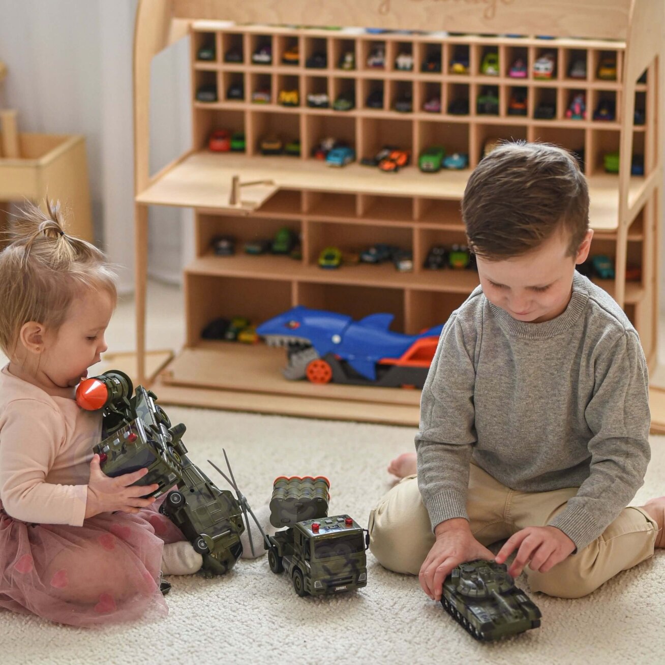 WOOPIE karinių transporto priemonių rinkinys su raketų paleidėjais Tankas Sraigtasparnis 4 VNT mastelis 1:20 7 WOOPIE karinių transporto priemonių rinkinys su raketų paleidėjais Tankas Sraigtasparnis 4 VNT mastelis 1:20 7