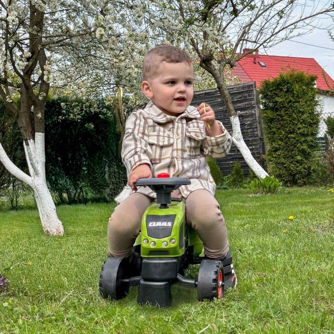 FALK vaikiškas traktoriukas Baby Claas Axos 310 žalias su priekaba nuo 1 metų 2 FALK vaikiškas traktoriukas Baby Claas Axos 310 žalias su priekaba nuo 1 metų 2