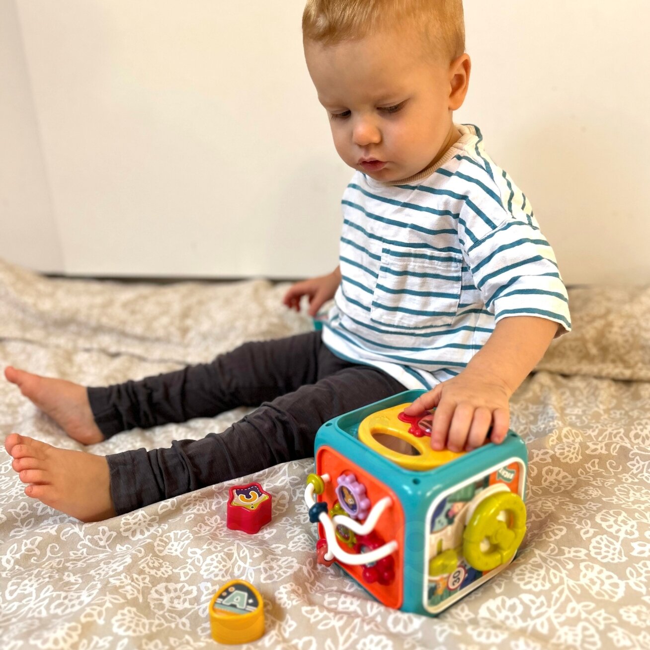 WOOPIE BABY Interaktyvus sensorinis edukacinis Montessori kubas, rūšiuoklis 6in1 4 WOOPIE BABY Interaktyvus sensorinis edukacinis Montessori kubas, rūšiuoklis 6in1 4