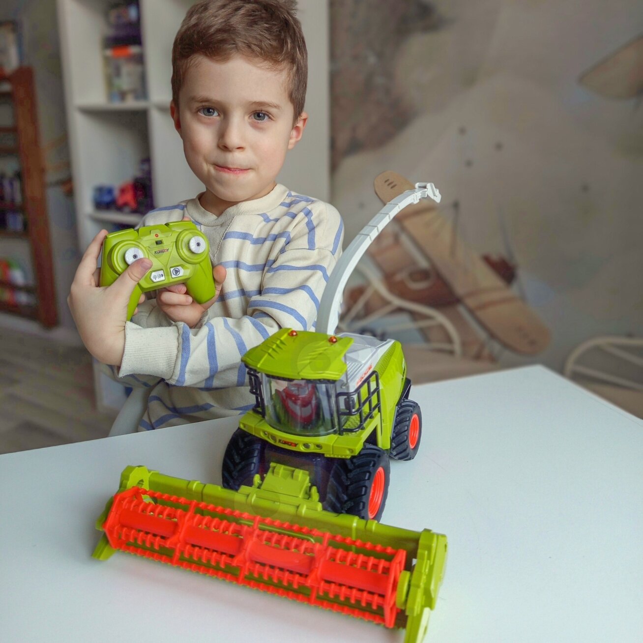 WOOPIE Nuotoliniu būdu valdomas kombainas, rinkinys, šviesiai žalias 4 WOOPIE Nuotoliniu būdu valdomas kombainas, rinkinys, šviesiai žalias 4