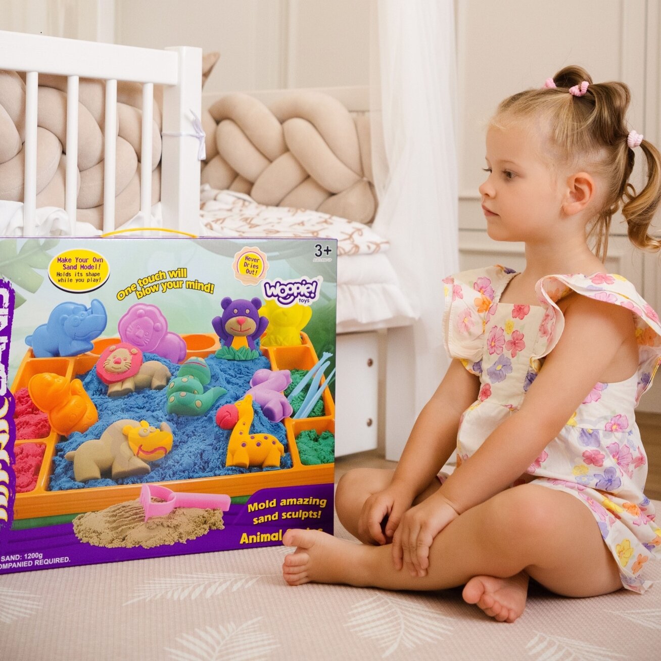 WOOPIE Kinetinis smėlis 1,2 kg rinkinys XL ZOO su padėklu ir formelėmis 2