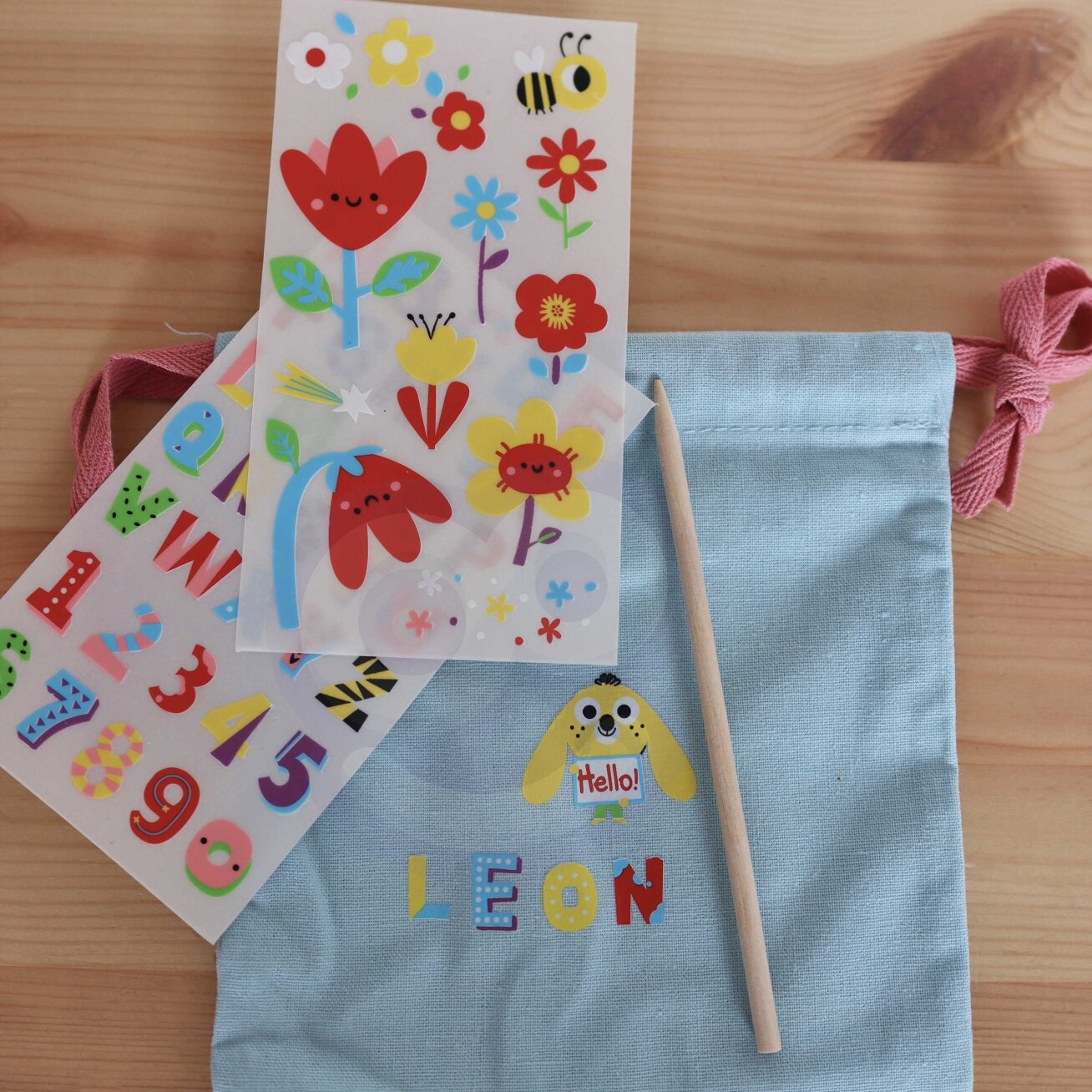 WOOPIE ART&FUN Kūrybinis rinkinys Magiška rankinė + dekoravimo lipdukai, daugiau nei 109 vnt. (RINKINYS 5 VNT.) 3 WOOPIE ART&FUN Kūrybinis rinkinys Magiška rankinė + dekoravimo lipdukai, daugiau nei 109 vnt. (RINKINYS 5 VNT.) 3