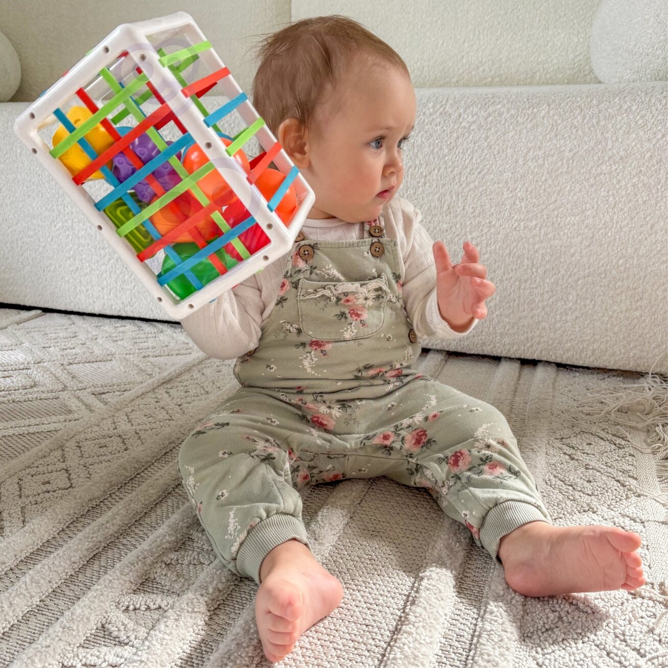 WOOPIE BABY Elastingas sensorinis kubas-rūšiuoklis vaikams Spalvotos formos 13 vnt. 2 WOOPIE BABY Elastingas sensorinis kubas-rūšiuoklis vaikams Spalvotos formos 13 vnt. 2