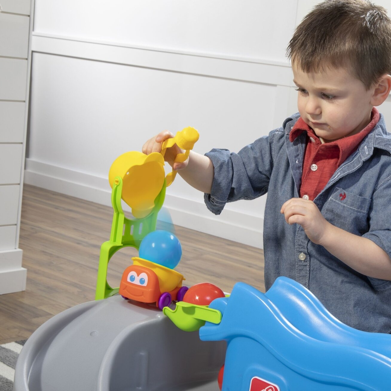 STEP2 Aktyvumo staliukas Kamuoliukų trasa Automobiliukai Kamuoliukų labirintas 2
