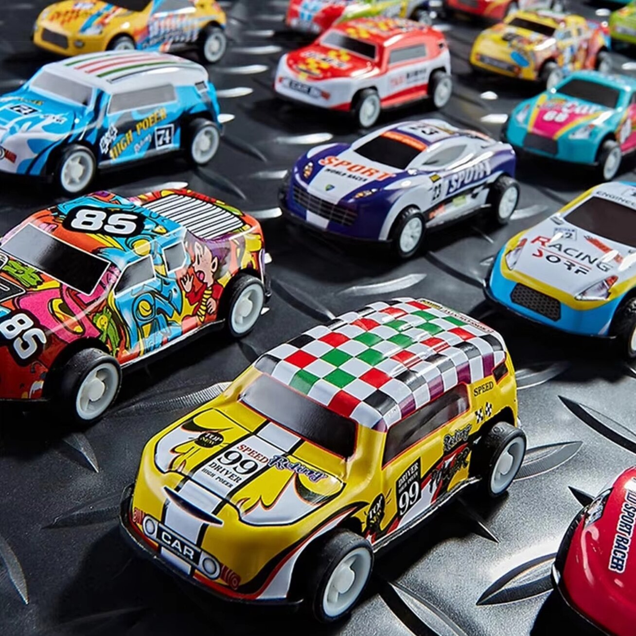 WOOPIE Lenktyninių automobilių rinkinys Automobiliukai dėžutėje 50 el. 8 WOOPIE Lenktyninių automobilių rinkinys Automobiliukai dėžutėje 50 el. 8