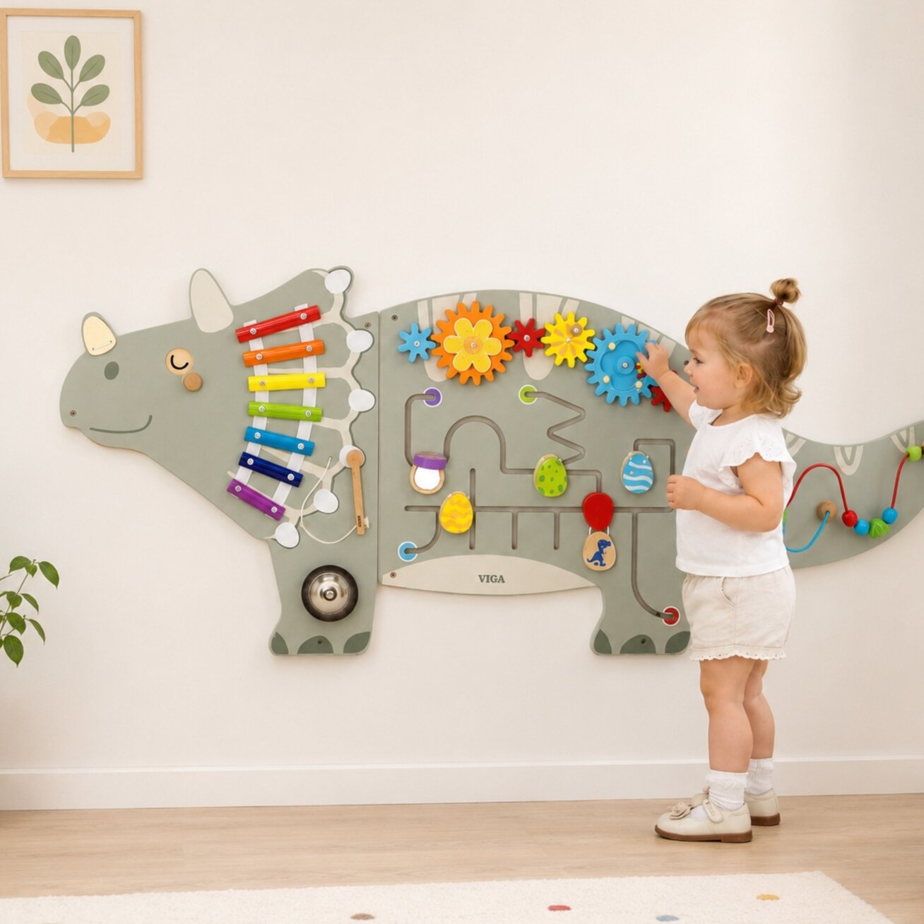 VIGA Sieninis veiklos skydelis dinozauras Triceratops lenta 18m+ 1 VIGA Sieninis veiklos skydelis dinozauras Triceratops lenta 18m+ 1