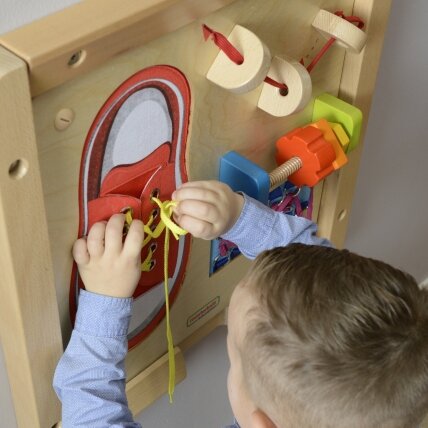 MASTERKIDZ Edukacinė lenta – rankų miklumas, Montessori varstymas 1 MASTERKIDZ Edukacinė lenta – rankų miklumas, Montessori varstymas 1