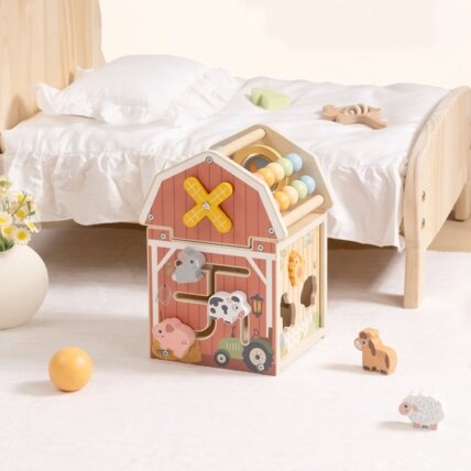 TOOKY TOY Medinė veiklų daržinė – rūšiuoklis, skaitliukas Montessori 4