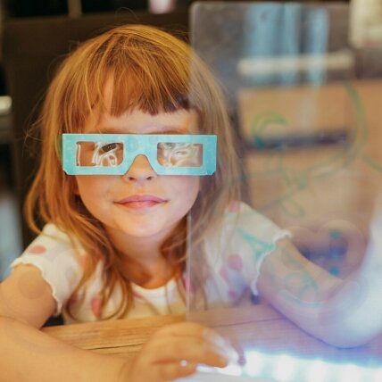WOOPIE Magnetinė 3D piešimo lentelė su LED apšvietimu 4 WOOPIE Magnetinė 3D piešimo lentelė su LED apšvietimu 4