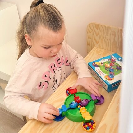 WOOPIE Vikrumo stalo žaidimas ALKANI LINKSMAI VARLYTĖS IR KROKODILIUKAI 3+ 2 WOOPIE Vikrumo stalo žaidimas ALKANI LINKSMAI VARLYTĖS IR KROKODILIUKAI 3+ 2