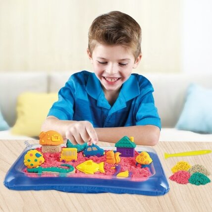 WOOPIE Kinetinis smėlis 0,8 kg rinkinys krepšelyje su formelėmis + / 6 WOOPIE Kinetinis smėlis 0,8 kg rinkinys krepšelyje su formelėmis + / 6