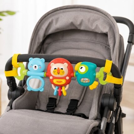 WOOPIE BABY vežimėlio/lovytės pakabinamas sensorinis žaislas grojantis barškutis su veidrodėliu 6m+ 1