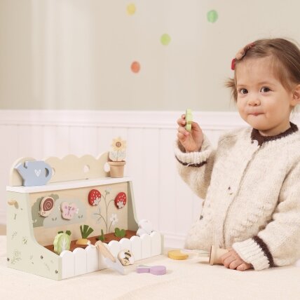 VIGA Medinis Montessori darželis sodinimo daržininkystės rinkinys daržovėms 3