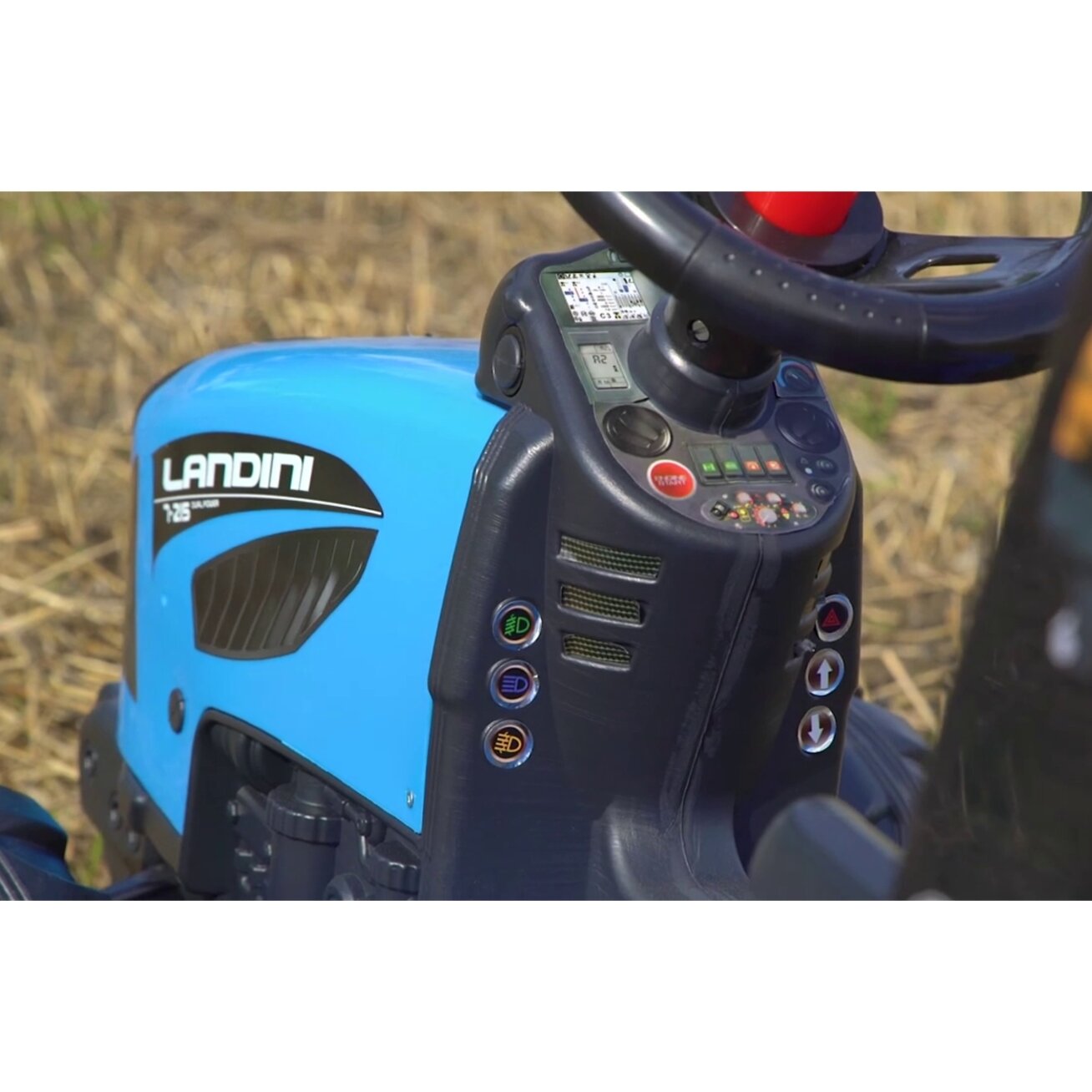 FALK Landini mėlynas pedalinis traktorius su priekaba 3–7 metų vaikams 5 FALK Landini mėlynas pedalinis traktorius su priekaba 3–7 metų vaikams 5