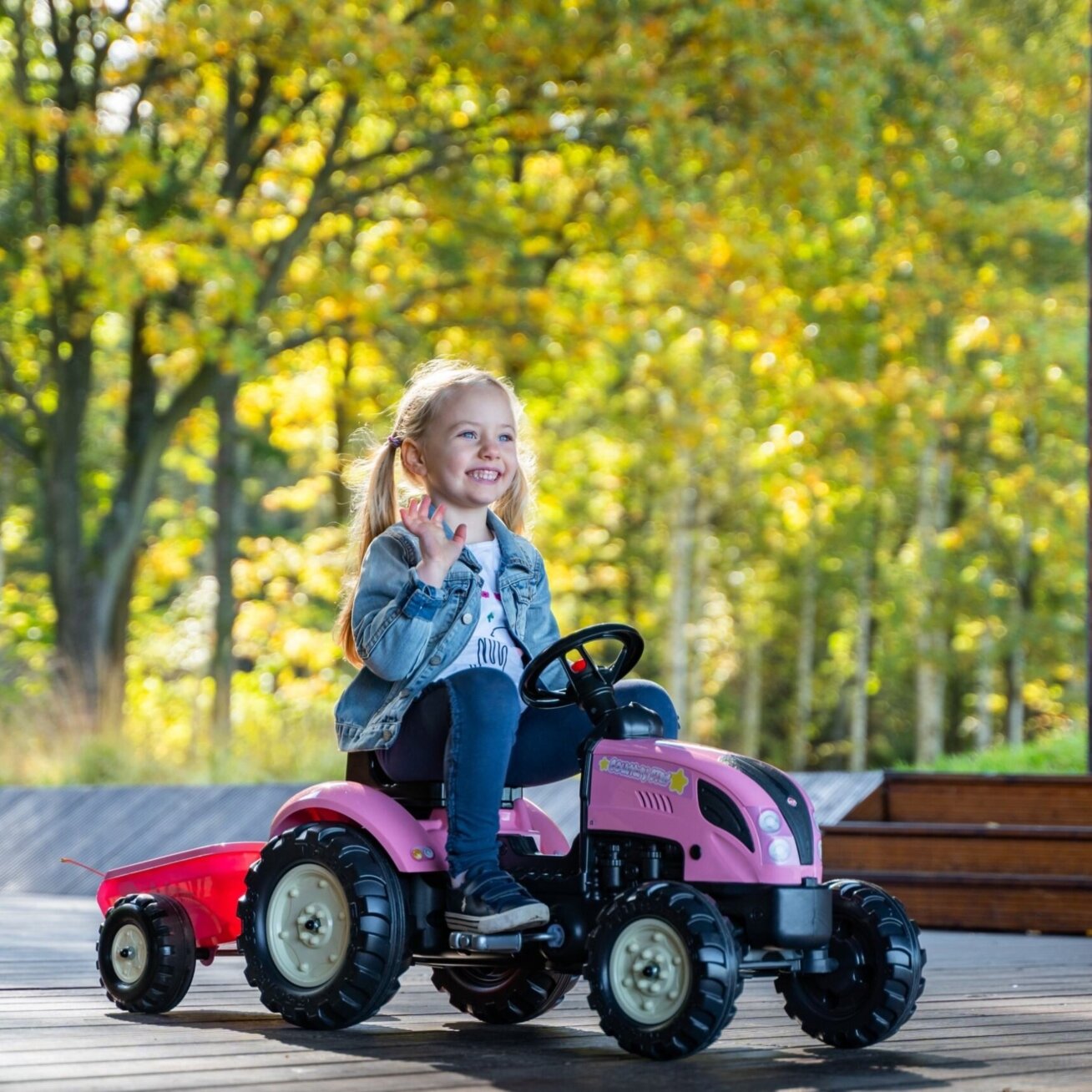 FALK pedalinis traktorius Country Star rožinis + priekaba ir garso signalas 2–5 m. 15 FALK pedalinis traktorius Country Star rožinis + priekaba ir garso signalas 2–5 m. 15
