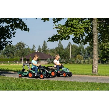 FALK Farm Lander ekskavatorius-krautuvas traktorius 2–5 m.