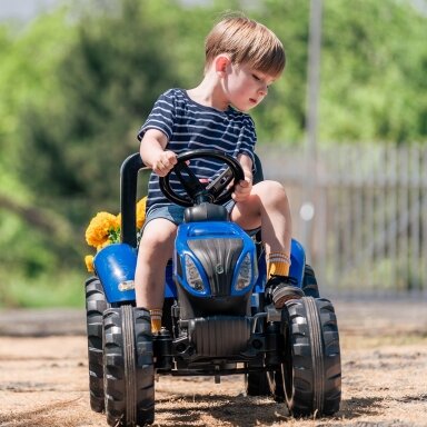 FALK pedaluojamas traktorius New Holland T8 su priekaba 3-7 metų