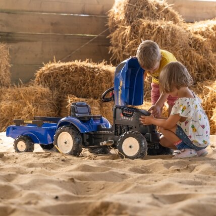 FALK pedalinis traktorius New Holland su priekaba ir atidaromu variklio dangčiu 2–5 m. 11