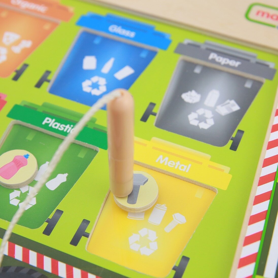 MASTERKIDZ magnetinė lentelė atliekų rūšiavimui – perdirbimo sunkvežimis Montessori 5 MASTERKIDZ magnetinė lentelė atliekų rūšiavimui – perdirbimo sunkvežimis Montessori 5