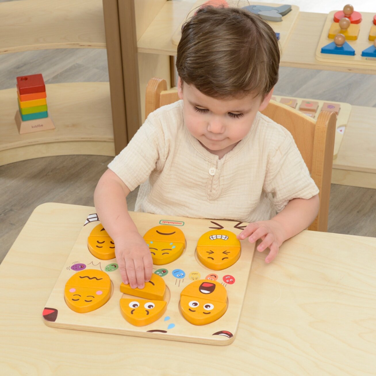 MASTERKIDZ Emocijų mokymosi lenta Mediniai kiaušiniai kokia nuotaika? Montessori 3