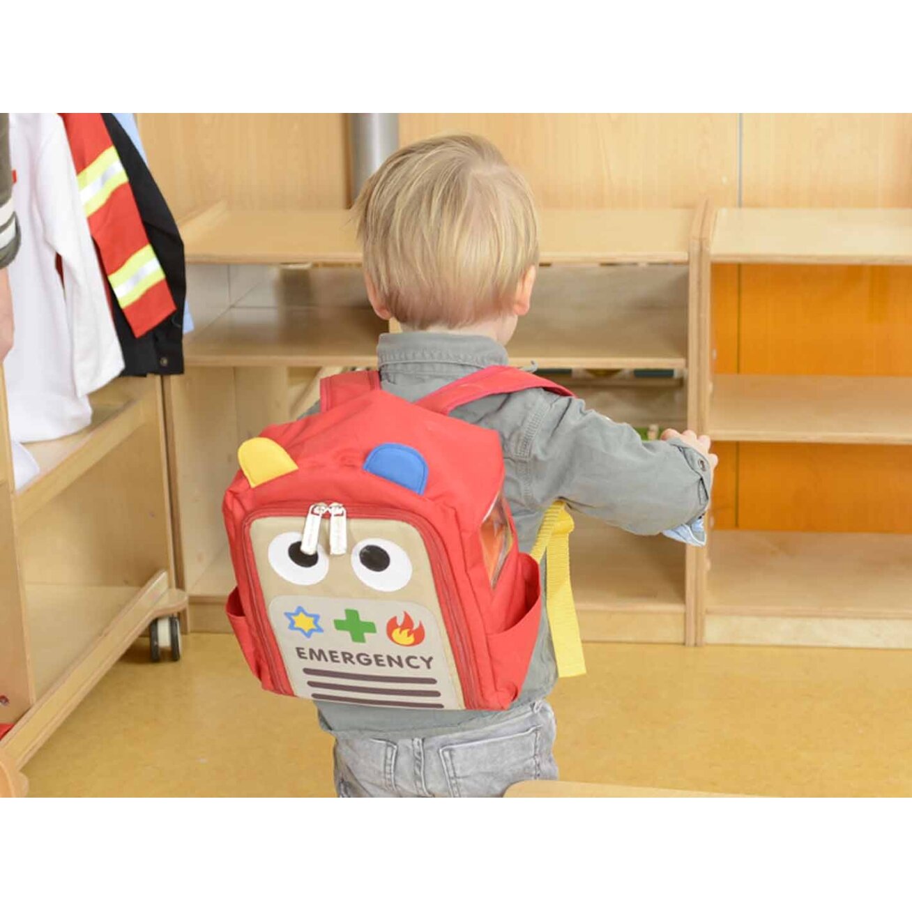 MASTERKIDZ Saugumo gelbėjimo centras kuprinėje 4