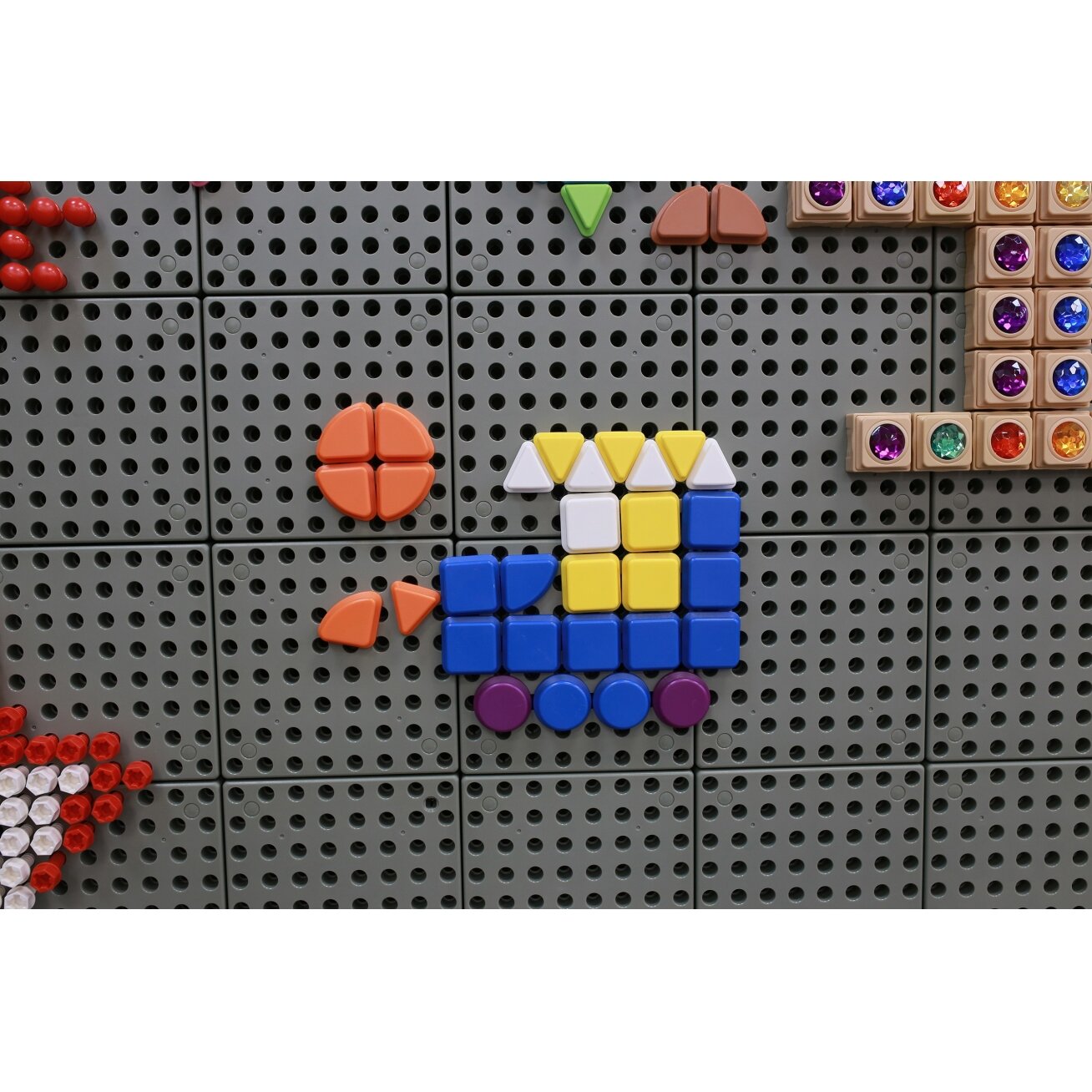 MASTERKIDZ Geometriniai lentų elementai 256 vnt. 3 MASTERKIDZ Geometriniai lentų elementai 256 vnt. 3