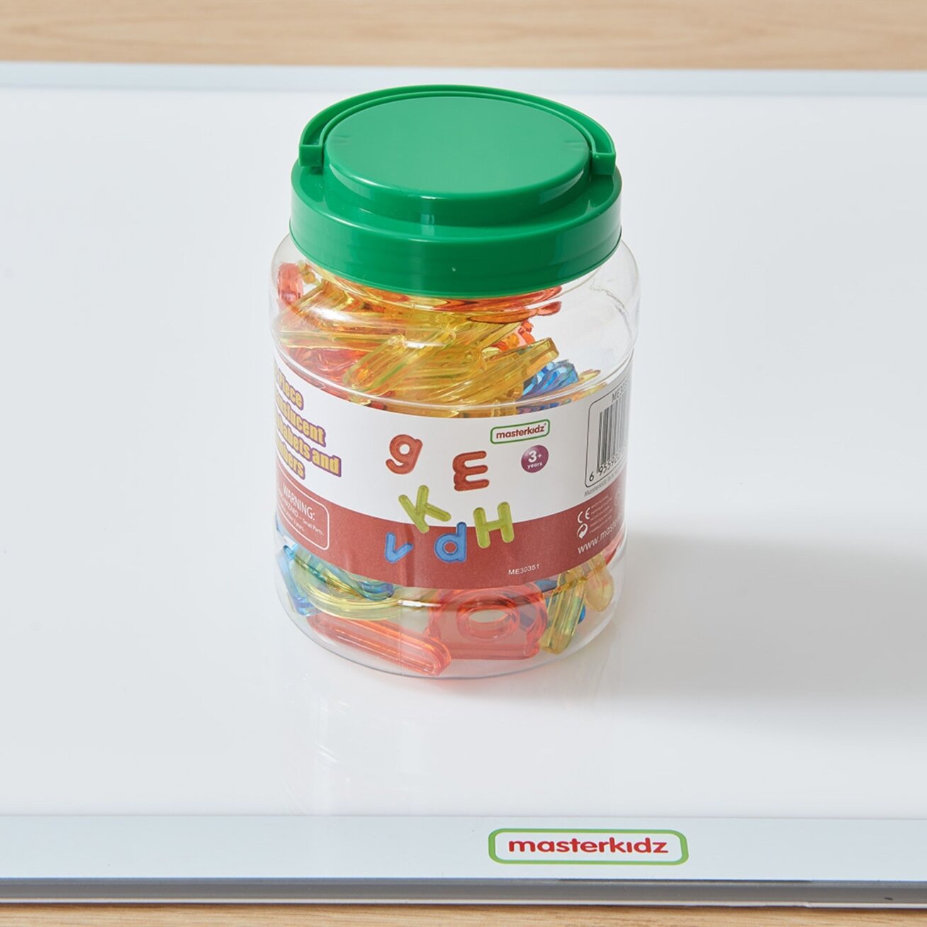 MASTERKIDZ Skaidri abėcėlė 52 spalvotos raidės šviesos paneliui STEM 3