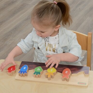 MASTERKIDZ Medinė edukacinė lysvė: skaičiai, spalvos ir daržovės