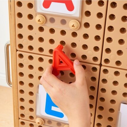 MASTERKIDZ Abėcėlė – didžiųjų ir mažųjų raidžių rinkinys sieniniams STEM paneliams 122 el. 3