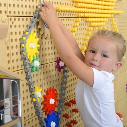 MASTERKIDZ Dantračiai Sukurk Savo Mechanizmą – STEM mokslinė-kūrybinė lenta 3