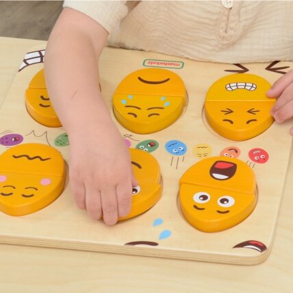 MASTERKIDZ Emocijų mokymosi lenta Mediniai kiaušiniai kokia nuotaika? Montessori 4