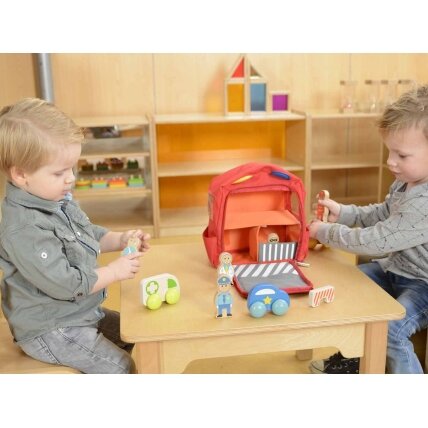 MASTERKIDZ Saugumo gelbėjimo centras kuprinėje 3