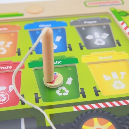 MASTERKIDZ magnetinė lentelė atliekų rūšiavimui – perdirbimo sunkvežimis Montessori 6