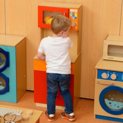 MASTERKIDZ Medinė virtuvinė lentyna Virtuvės spintelė + mikrobangų krosnelė 3 MASTERKIDZ Medinė virtuvinė lentyna Virtuvės spintelė + mikrobangų krosnelė 3
