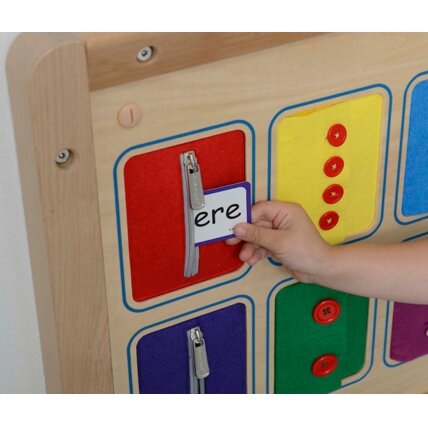 MASTERKIDZ Sieninė lenta Spynų užsegimas ir atsegimas Užtrauktukai Sagos Montessori 5 MASTERKIDZ Sieninė lenta Spynų užsegimas ir atsegimas Užtrauktukai Sagos Montessori 5